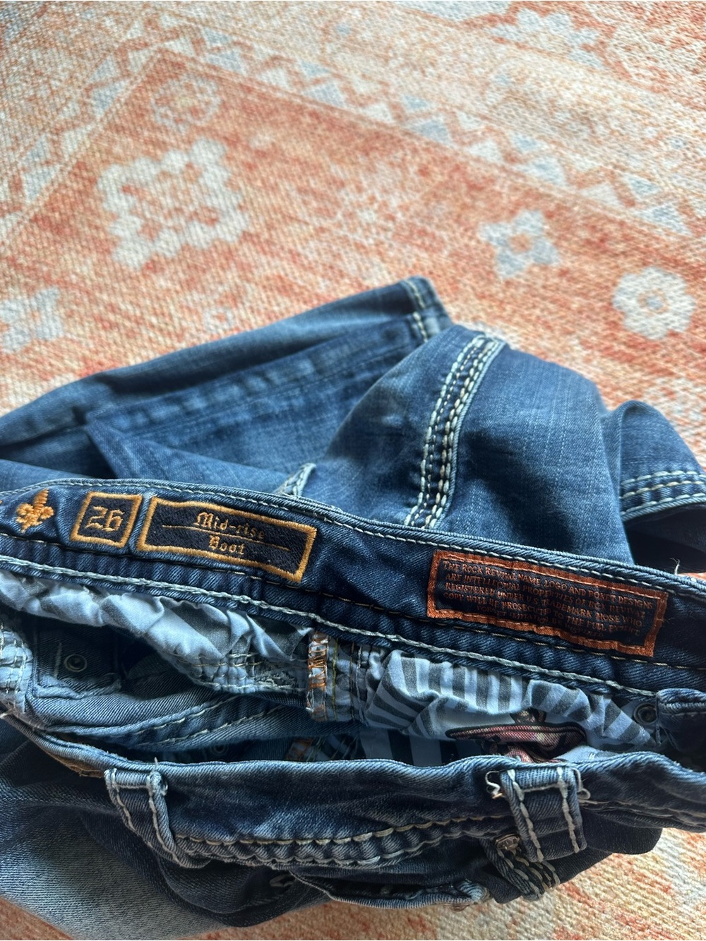 Rock Revival Betty mid rise bootcut jeans thick stitch rhinestone embroidered 26 - Picture 3 of 10